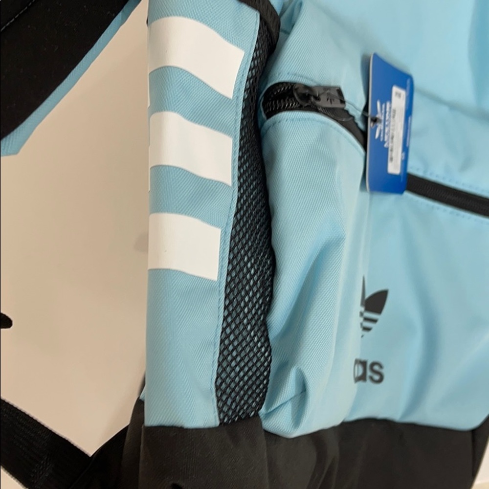 ADIDAS BACKPACK NWT - Picture 6 of 7